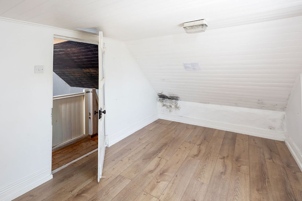 Extended Cottage For Sale: Marlogue Cottage, Walterstown, Cobh, Co. Cork Extended Cottage For Sale: Marlogue Cottage, Walterstown, Cobh, Co. Cork