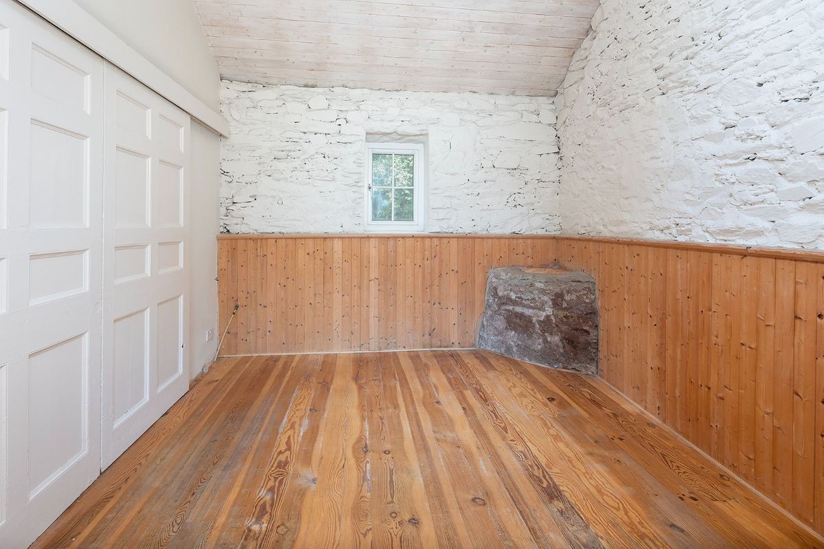 Extended Cottage For Sale: Marlogue Cottage, Walterstown, Cobh, Co. Cork Extended Cottage For Sale: Marlogue Cottage, Walterstown, Cobh, Co. Cork