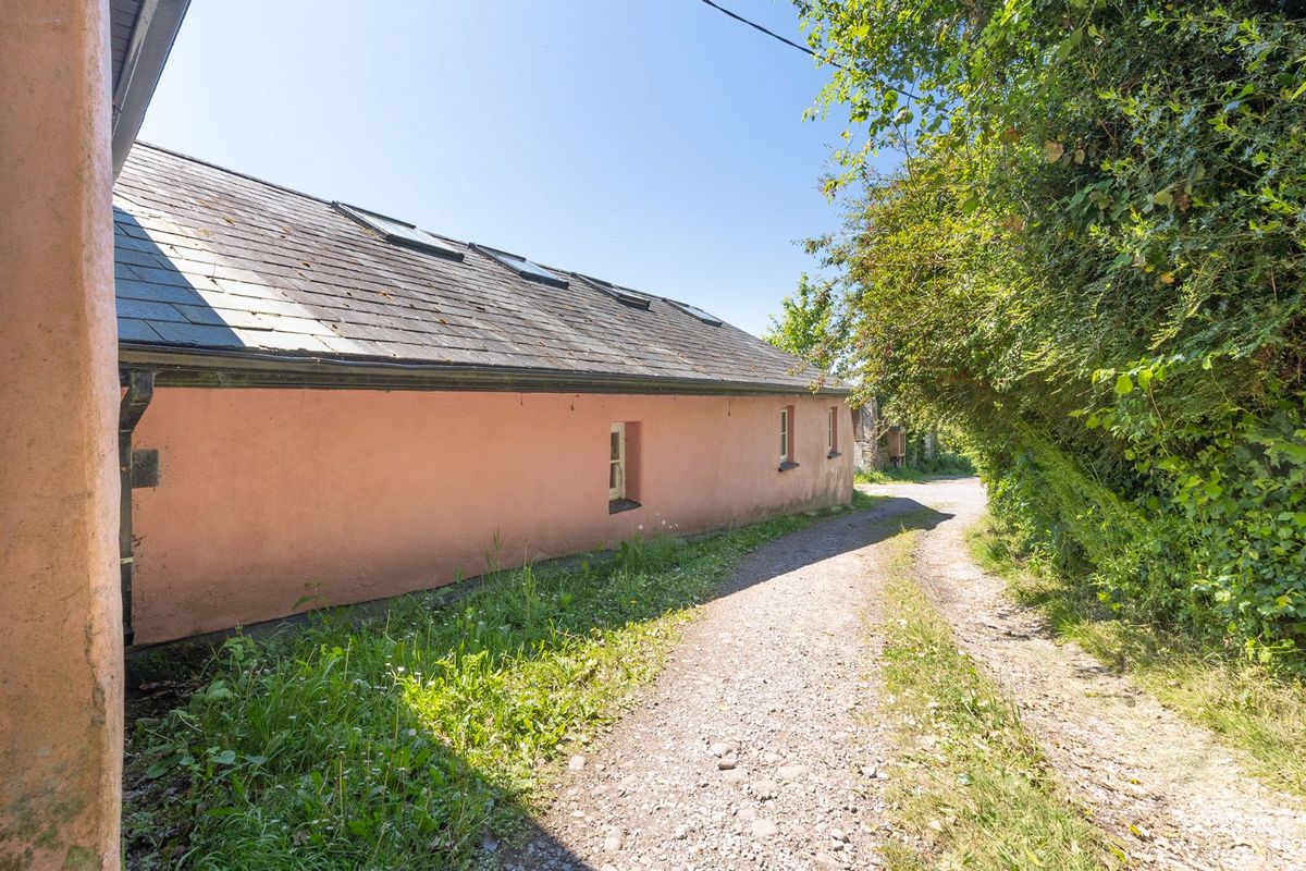 Extended Cottage For Sale: Marlogue Cottage, Walterstown, Cobh, Co. Cork Extended Cottage For Sale: Marlogue Cottage, Walterstown, Cobh, Co. Cork