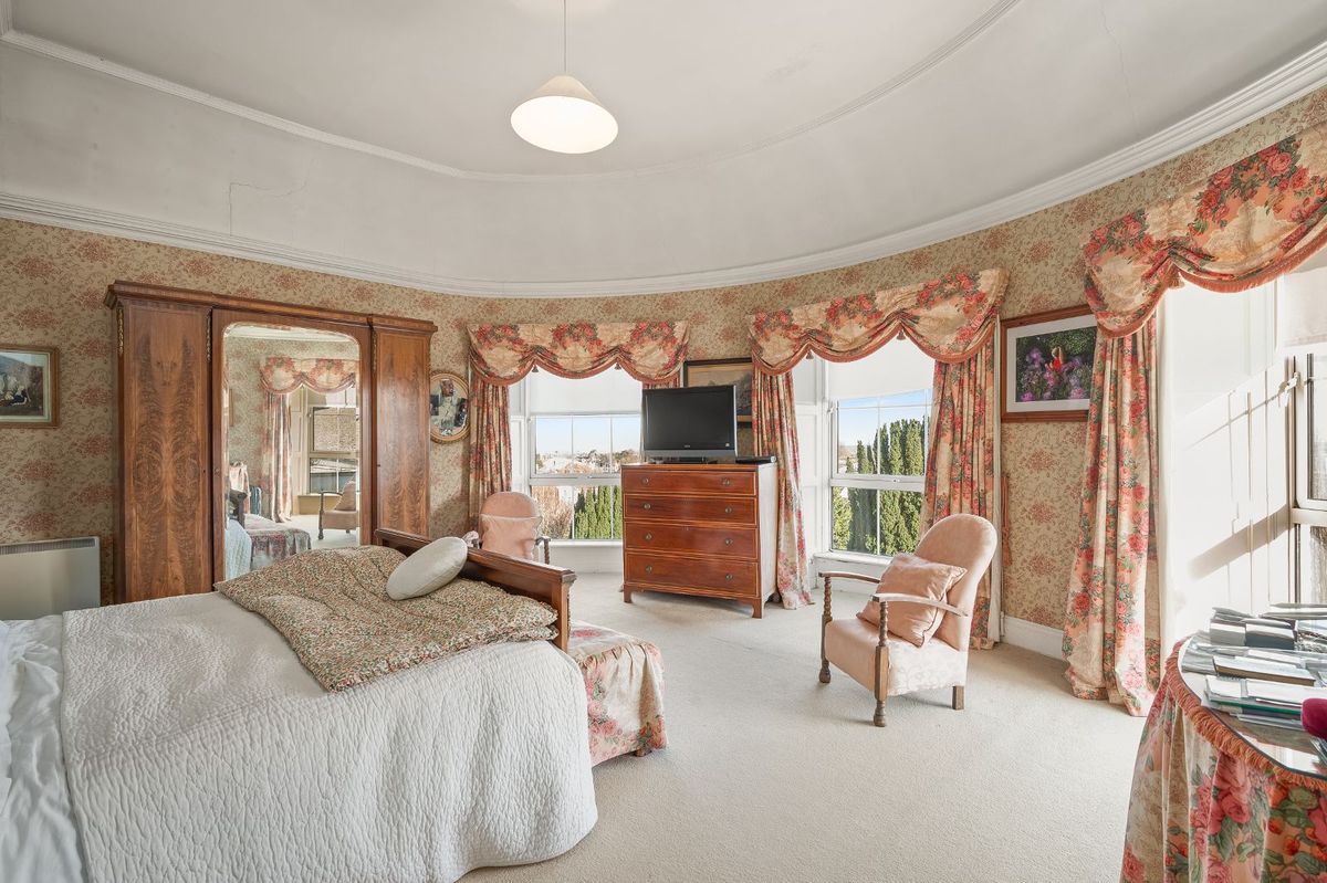 Georgian Home For Sale: Millmount, Main Street, Charleville, Co. Cork Georgian Home For Sale: Millmount, Main Street, Charleville, Co. Cork