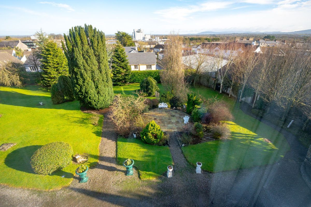 Georgian Home For Sale: Millmount, Main Street, Charleville, Co. Cork Georgian Home For Sale: Millmount, Main Street, Charleville, Co. Cork