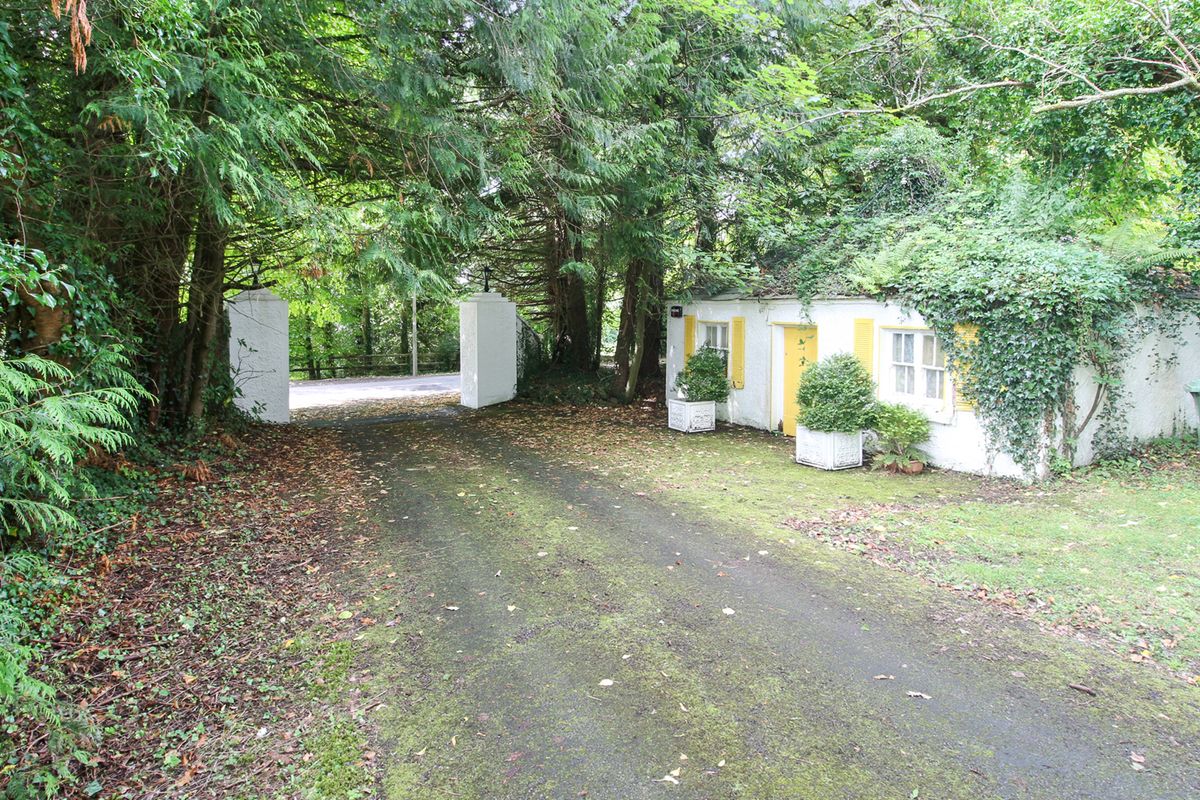 Period Residence For Sale: Mount Ashley, Glebe, Roosky, Co. Roscommon Period Residence For Sale: Mount Ashley, Glebe, Roosky, Co. Roscommon