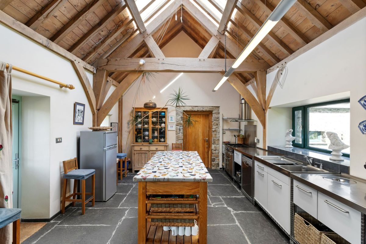 Renovated and Extended Farmhouse For Sale: Mount Coggill, Griffinstown, Borris, Co. Kilkenny Renovated and Extended Farmhouse For Sale: Mount Coggill, Griffinstown, Borris, Co. Kilkenny