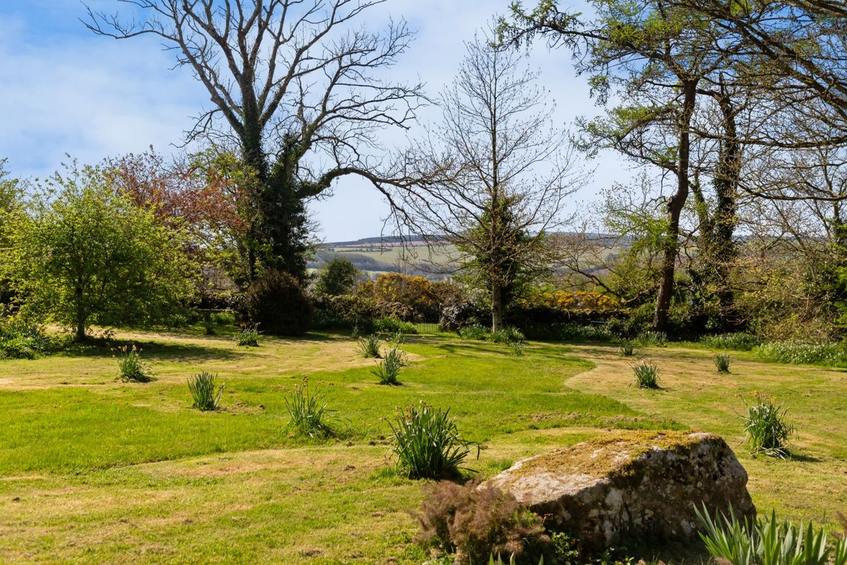 Renovated and Extended Farmhouse For Sale: Mount Coggill, Griffinstown, Borris, Co. Kilkenny Renovated and Extended Farmhouse For Sale: Mount Coggill, Griffinstown, Borris, Co. Kilkenny