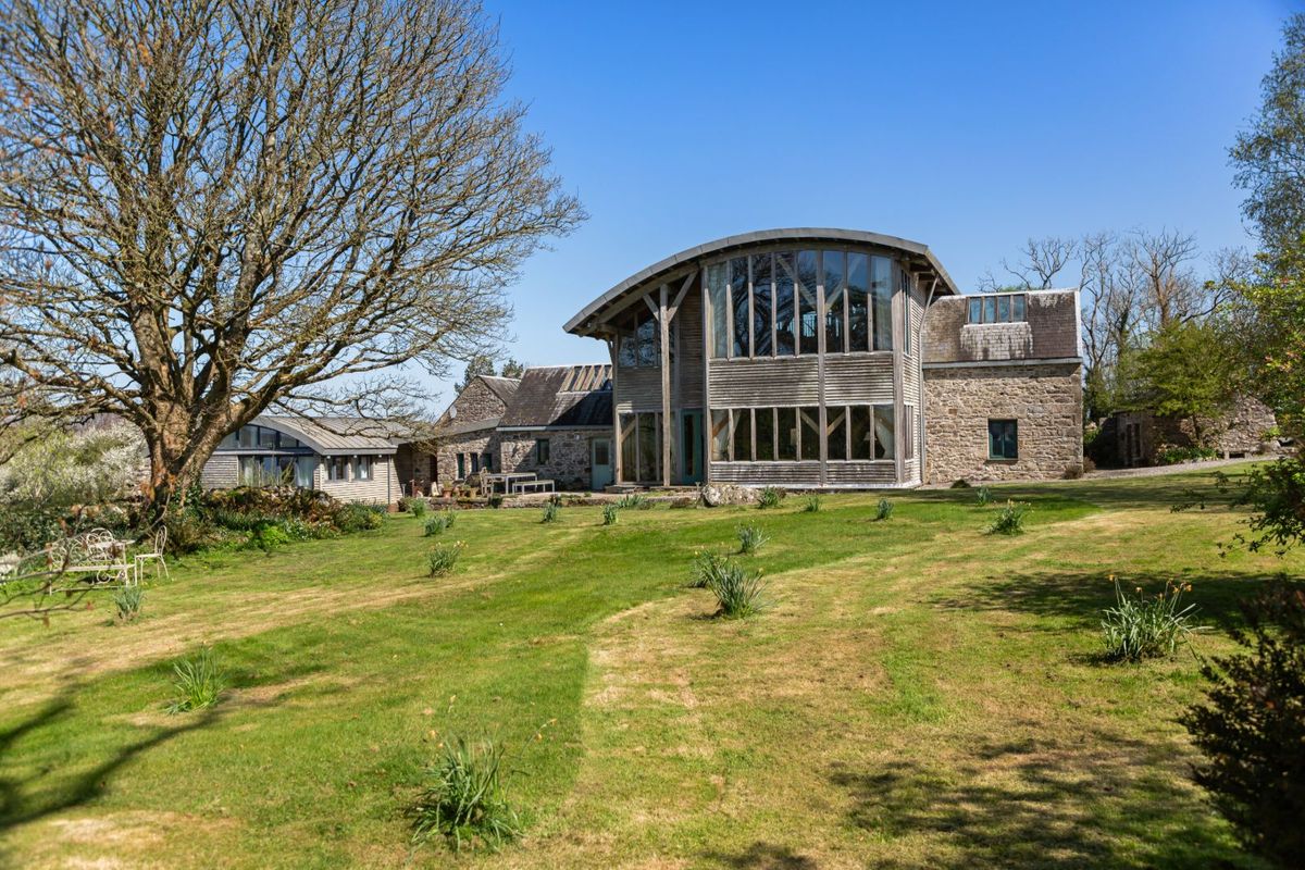 Renovated and Extended Farmhouse For Sale: Mount Coggill, Griffinstown, Borris, Co. Kilkenny Renovated and Extended Farmhouse For Sale: Mount Coggill, Griffinstown, Borris, Co. Kilkenny