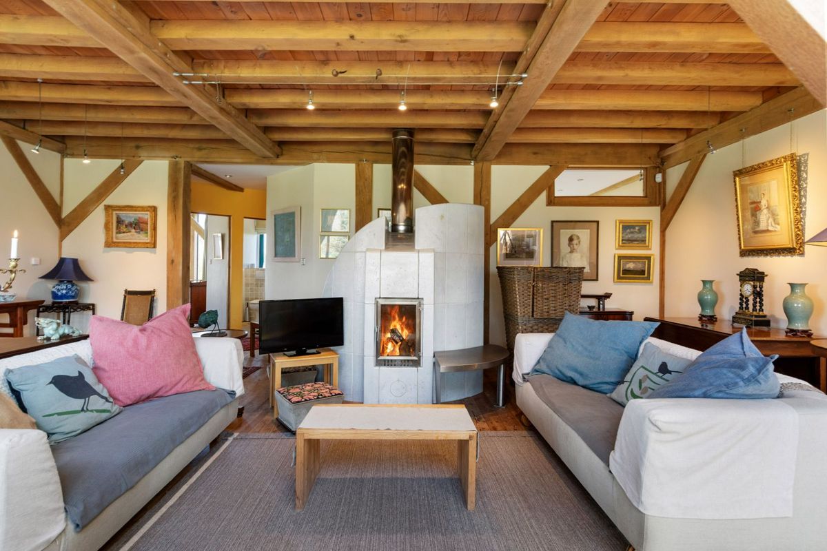 Renovated and Extended Farmhouse For Sale: Mount Coggill, Griffinstown, Borris, Co. Kilkenny Renovated and Extended Farmhouse For Sale: Mount Coggill, Griffinstown, Borris, Co. Kilkenny