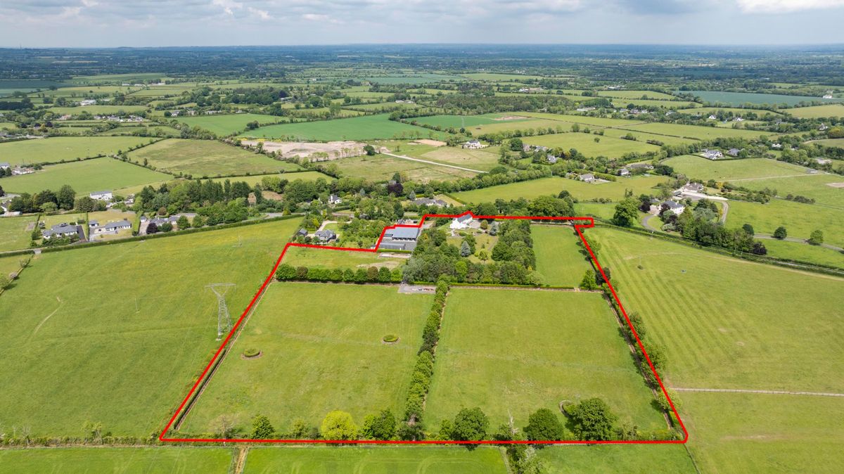 Restored period Residence For Sale: Mount Windsor House, Mountarmstrong, Donadea, Co. Kildare Restored period Residence For Sale: Mount Windsor House, Mountarmstrong, Donadea, Co. Kildare