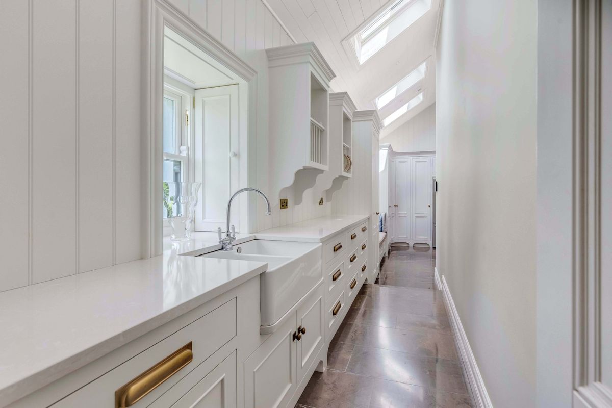 Restored period Residence For Sale: Mount Windsor House, Mountarmstrong, Donadea, Co. Kildare Restored period Residence For Sale: Mount Windsor House, Mountarmstrong, Donadea, Co. Kildare