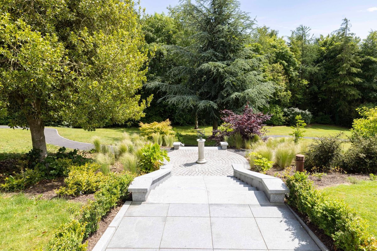 Restored period Residence For Sale: Mount Windsor House, Mountarmstrong, Donadea, Co. Kildare Restored period Residence For Sale: Mount Windsor House, Mountarmstrong, Donadea, Co. Kildare