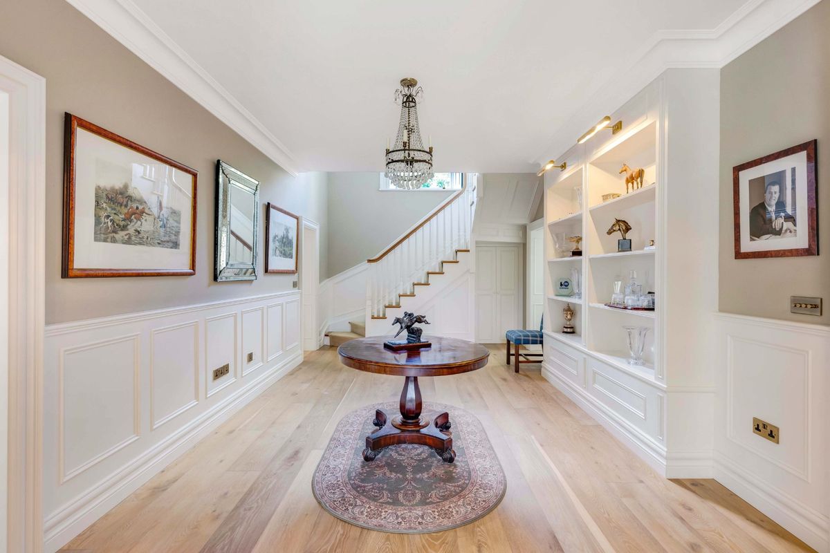 Restored period Residence For Sale: Mount Windsor House, Mountarmstrong, Donadea, Co. Kildare Restored period Residence For Sale: Mount Windsor House, Mountarmstrong, Donadea, Co. Kildare