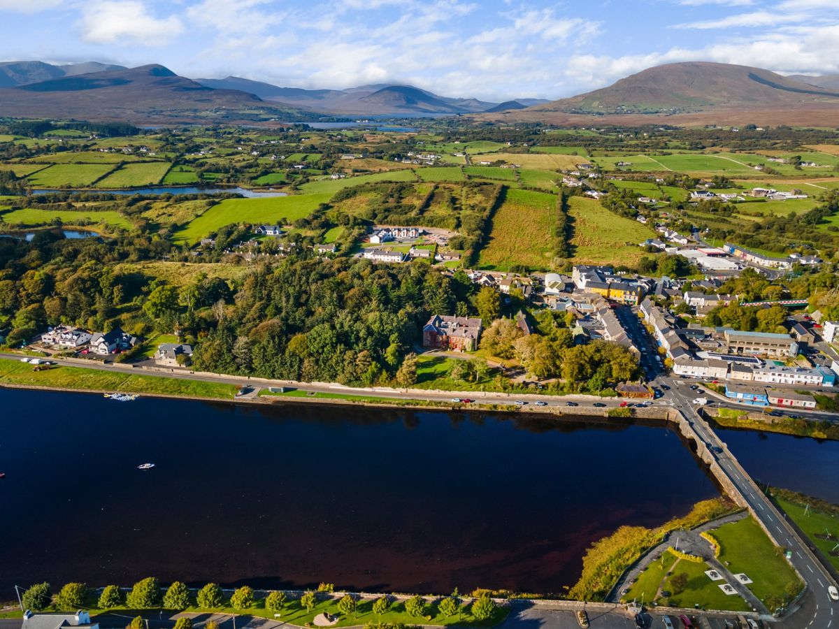 Georgian Property For Sale: Newport House, Main Street, Newport, Co. Mayo Georgian Property For Sale: Newport House, Main Street, Newport, Co. Mayo