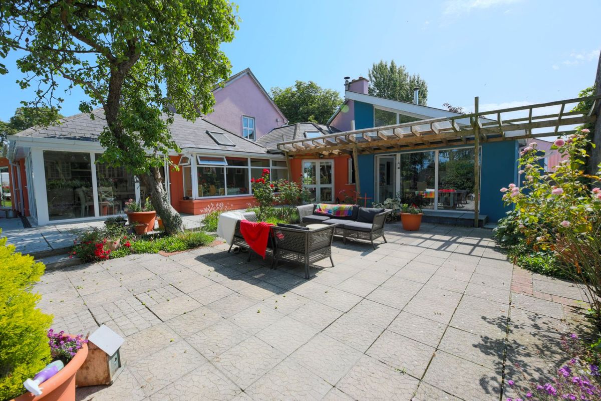 Family Home For Sale: Oldglass House, Ballacolla, Clough, Co. Laois Family Home For Sale: Oldglass House, Ballacolla, Clough, Co. Laois