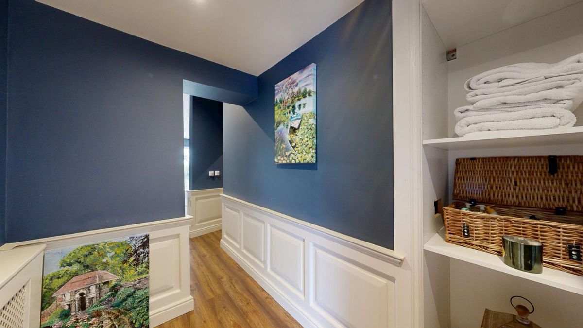 Family Home For Sale: Oldglass House, Ballacolla, Clough, Co. Laois Family Home For Sale: Oldglass House, Ballacolla, Clough, Co. Laois