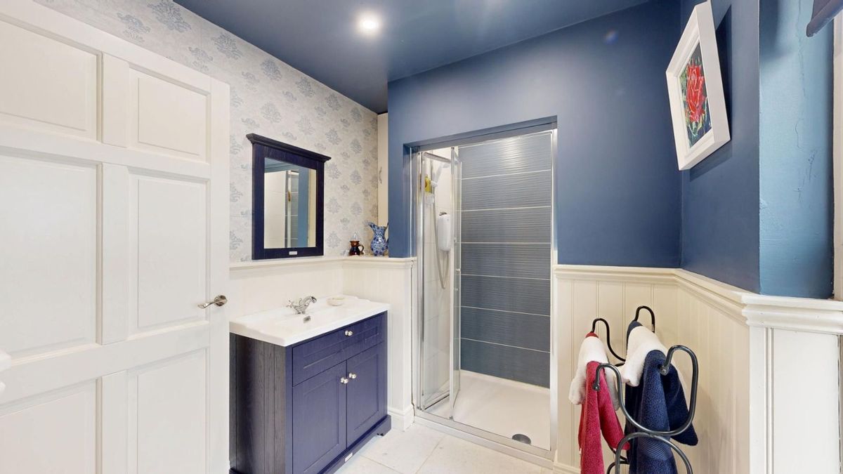 Family Home For Sale: Oldglass House, Ballacolla, Clough, Co. Laois Family Home For Sale: Oldglass House, Ballacolla, Clough, Co. Laois