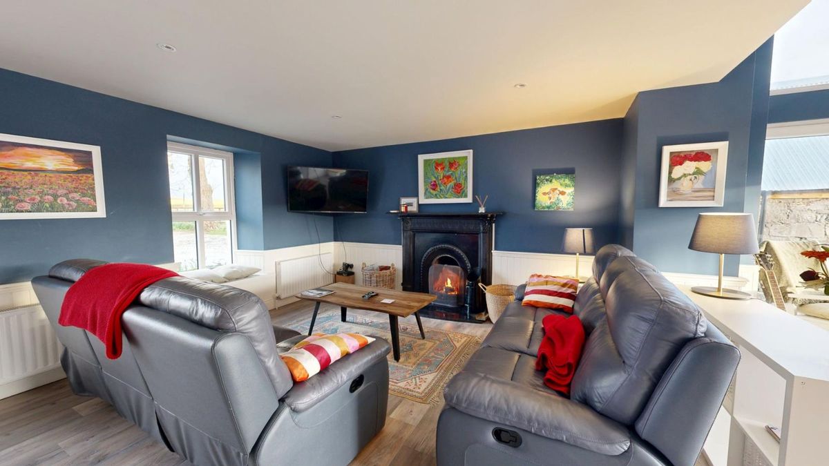 Family Home For Sale: Oldglass House, Ballacolla, Clough, Co. Laois Family Home For Sale: Oldglass House, Ballacolla, Clough, Co. Laois