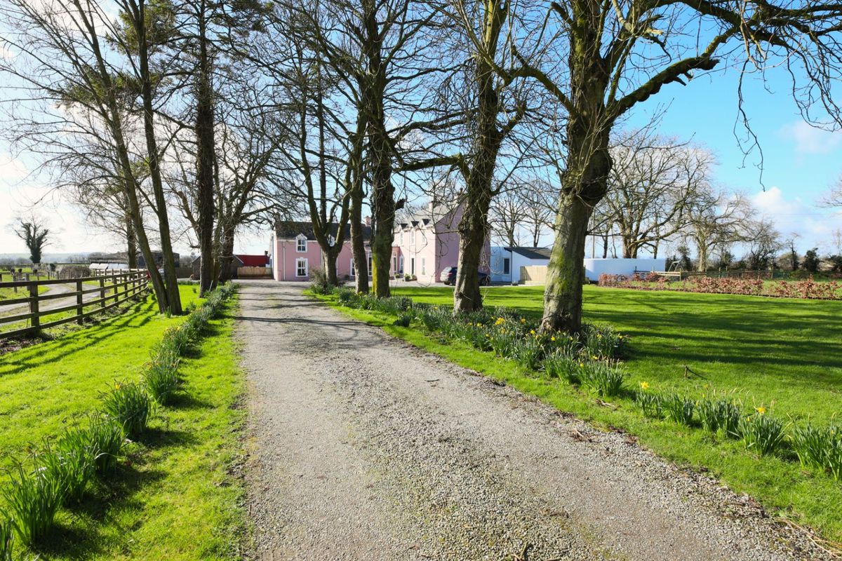 Family Home For Sale: Oldglass House, Ballacolla, Clough, Co. Laois Family Home For Sale: Oldglass House, Ballacolla, Clough, Co. Laois