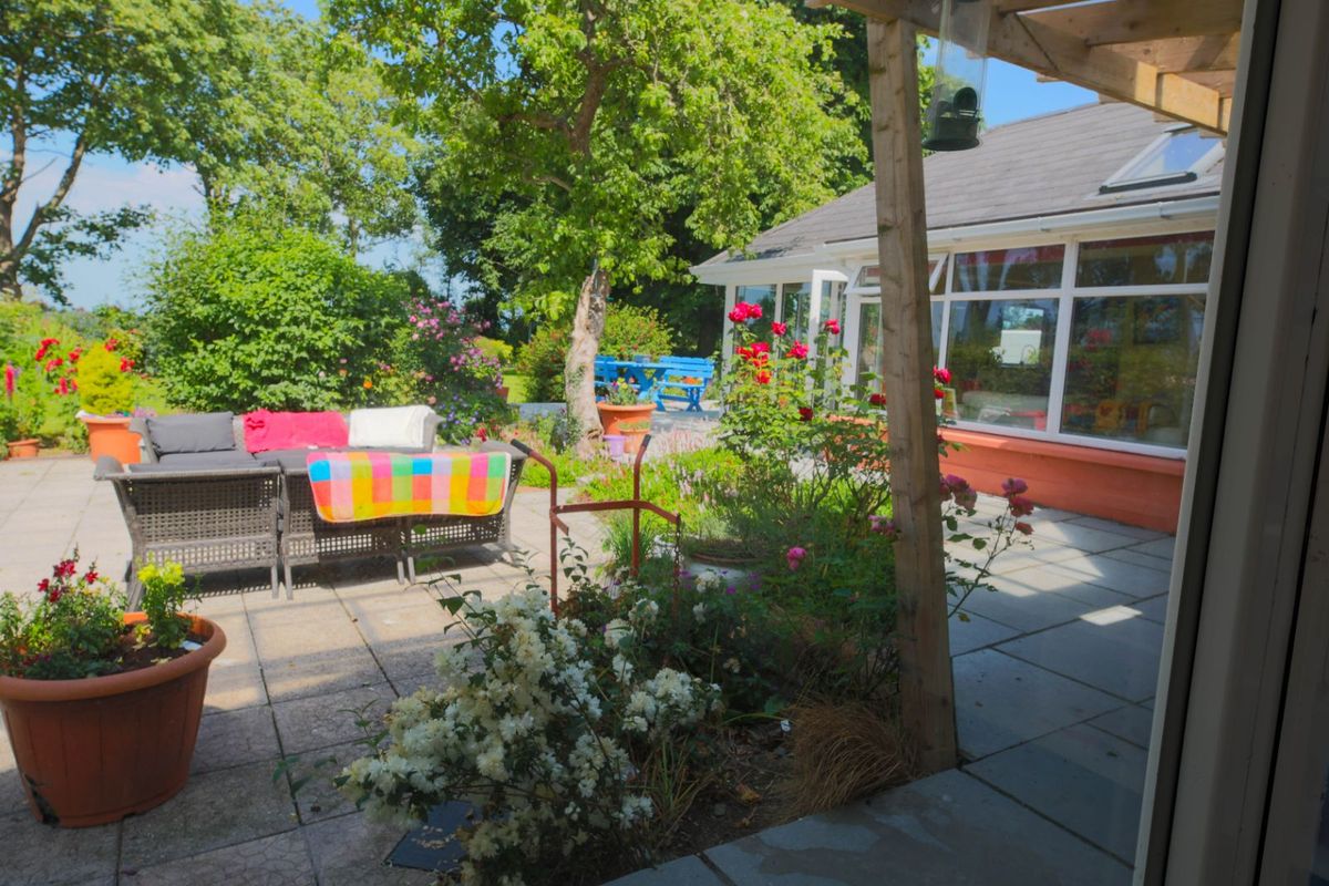 Family Home For Sale: Oldglass House, Ballacolla, Clough, Co. Laois Family Home For Sale: Oldglass House, Ballacolla, Clough, Co. Laois