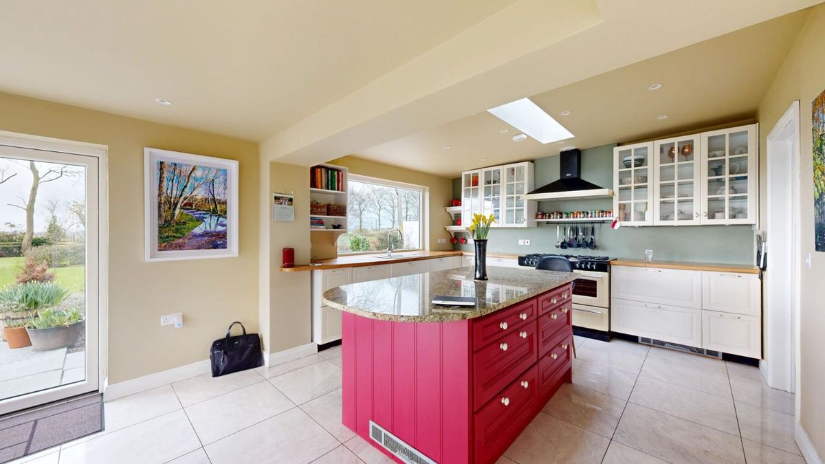 Family Home For Sale: Oldglass House, Ballacolla, Clough, Co. Laois Family Home For Sale: Oldglass House, Ballacolla, Clough, Co. Laois