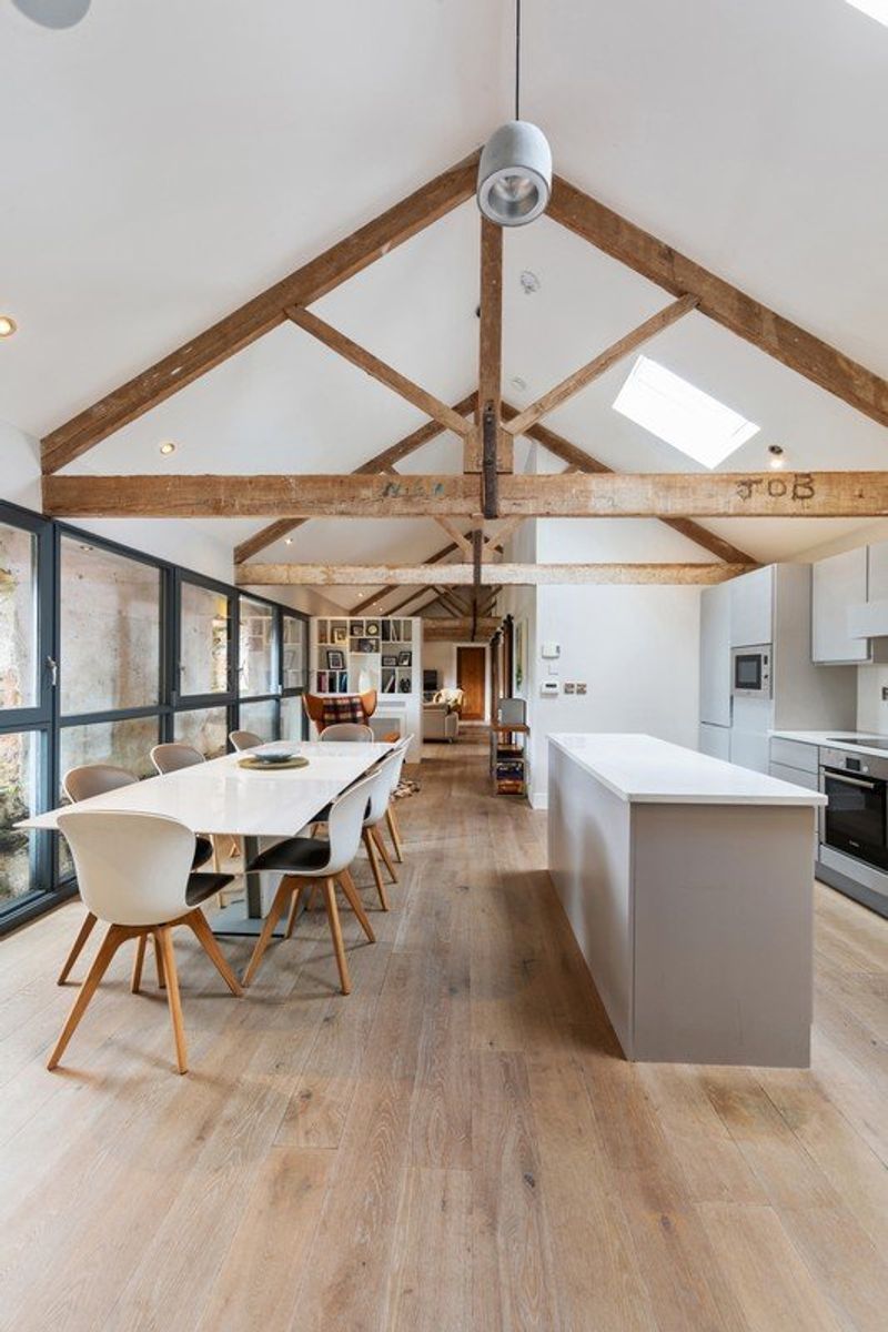 Regency Style Residence For Sale: Pembrokestown House, Gaulstown, Butlerstown, Co. Waterford Regency Style Residence For Sale: Pembrokestown House, Gaulstown, Butlerstown, Co. Waterford