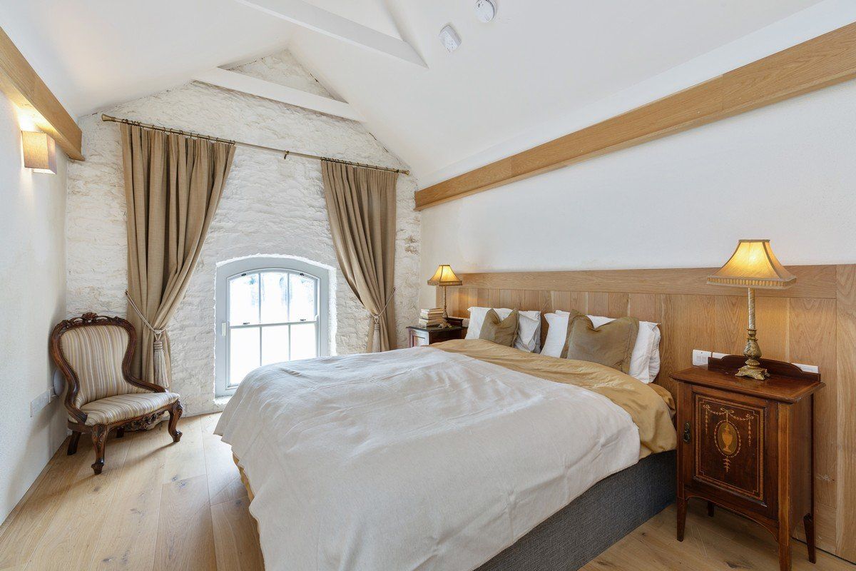 Regency Style Residence For Sale: Pembrokestown House, Gaulstown, Butlerstown, Co. Waterford Regency Style Residence For Sale: Pembrokestown House, Gaulstown, Butlerstown, Co. Waterford