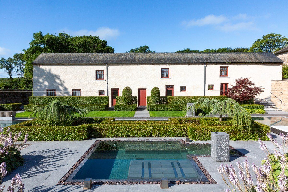 Regency Style Residence For Sale: Pembrokestown House, Gaulstown, Butlerstown, Co. Waterford Regency Style Residence For Sale: Pembrokestown House, Gaulstown, Butlerstown, Co. Waterford