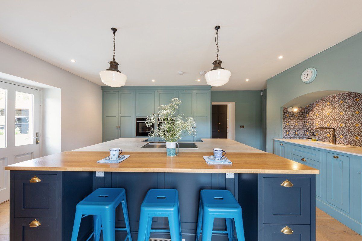 Regency Style Residence For Sale: Pembrokestown House, Gaulstown, Butlerstown, Co. Waterford Regency Style Residence For Sale: Pembrokestown House, Gaulstown, Butlerstown, Co. Waterford