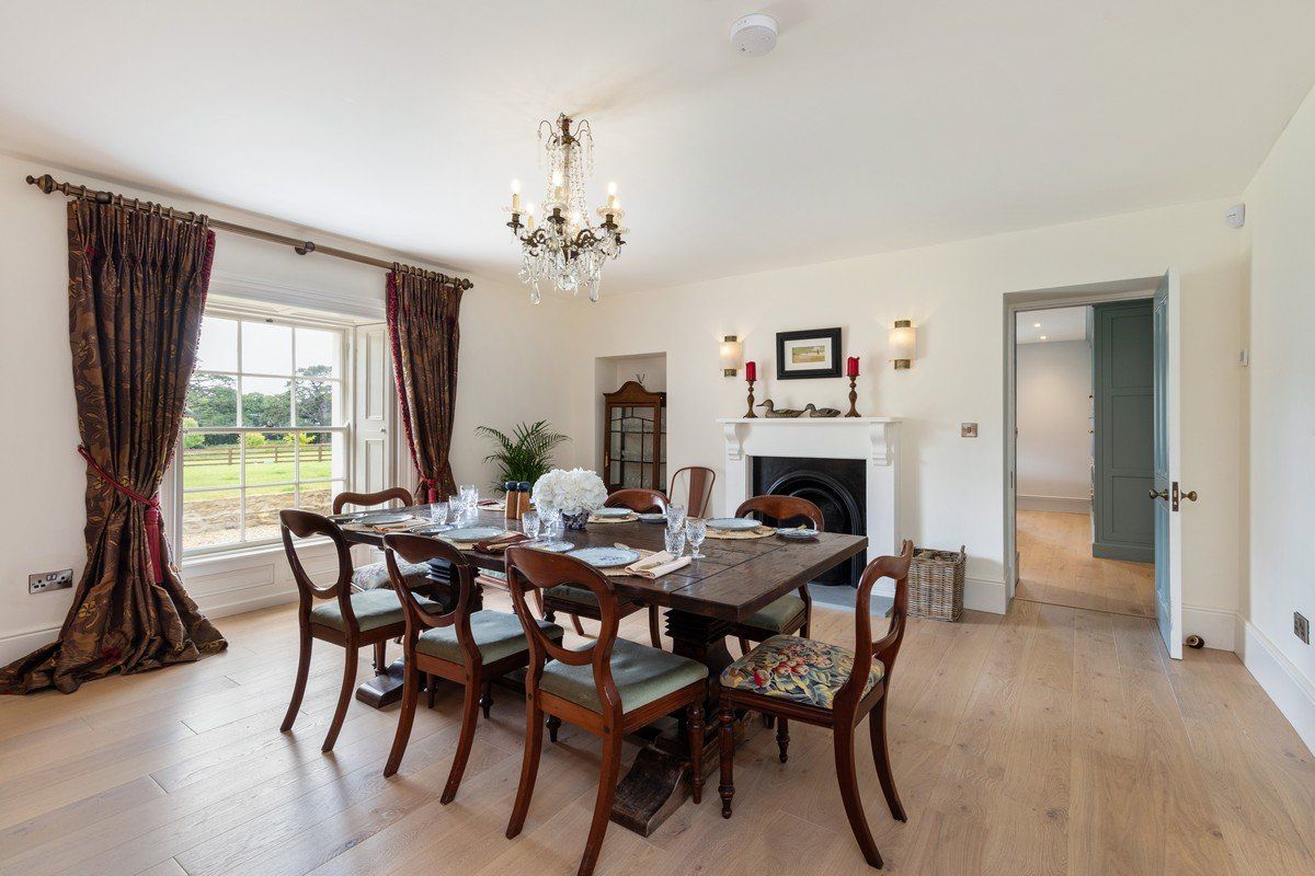 Regency Style Residence For Sale: Pembrokestown House, Gaulstown, Butlerstown, Co. Waterford Regency Style Residence For Sale: Pembrokestown House, Gaulstown, Butlerstown, Co. Waterford