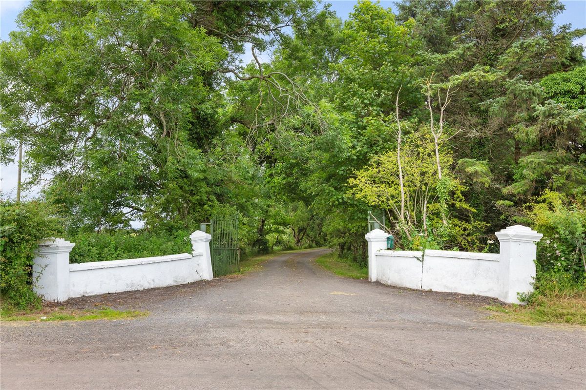 19th Century Farmhouse For Sale: Raheen House and Farm, Raheen, Killala, Co. Mayo 19th Century Farmhouse For Sale: Raheen House and Farm, Raheen, Killala, Co. Mayo