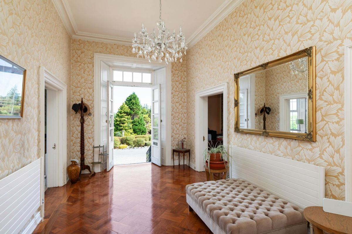 Historic Period House For Sale: Rathcline House & Farm, Rathcline, Lanesborough, Co. Longford Historic Period House For Sale: Rathcline House & Farm, Rathcline, Lanesborough, Co. Longford