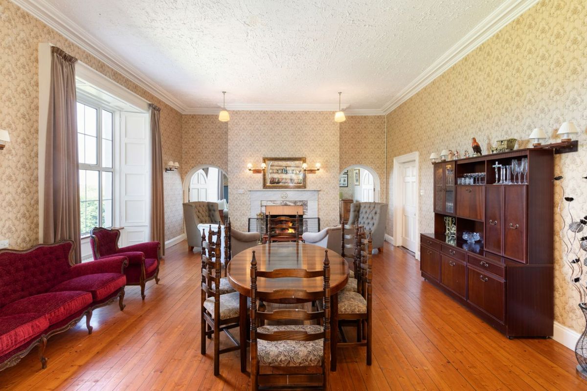 Historic Period House For Sale: Rathcline House & Farm, Rathcline, Lanesborough, Co. Longford Historic Period House For Sale: Rathcline House & Farm, Rathcline, Lanesborough, Co. Longford