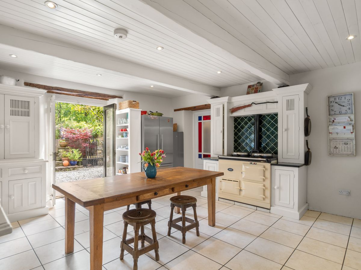 Georgian Property For Sale: Riverside House, Castlebar Road, Newport, Co. Mayo Georgian Property For Sale: Riverside House, Castlebar Road, Newport, Co. Mayo