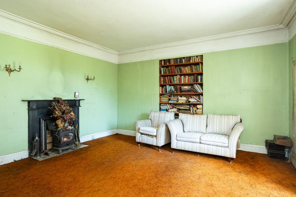 Georgian Residence For Sale: Riverview House, Mishells, Bandon, Co. Cork Georgian Residence For Sale: Riverview House, Mishells, Bandon, Co. Cork