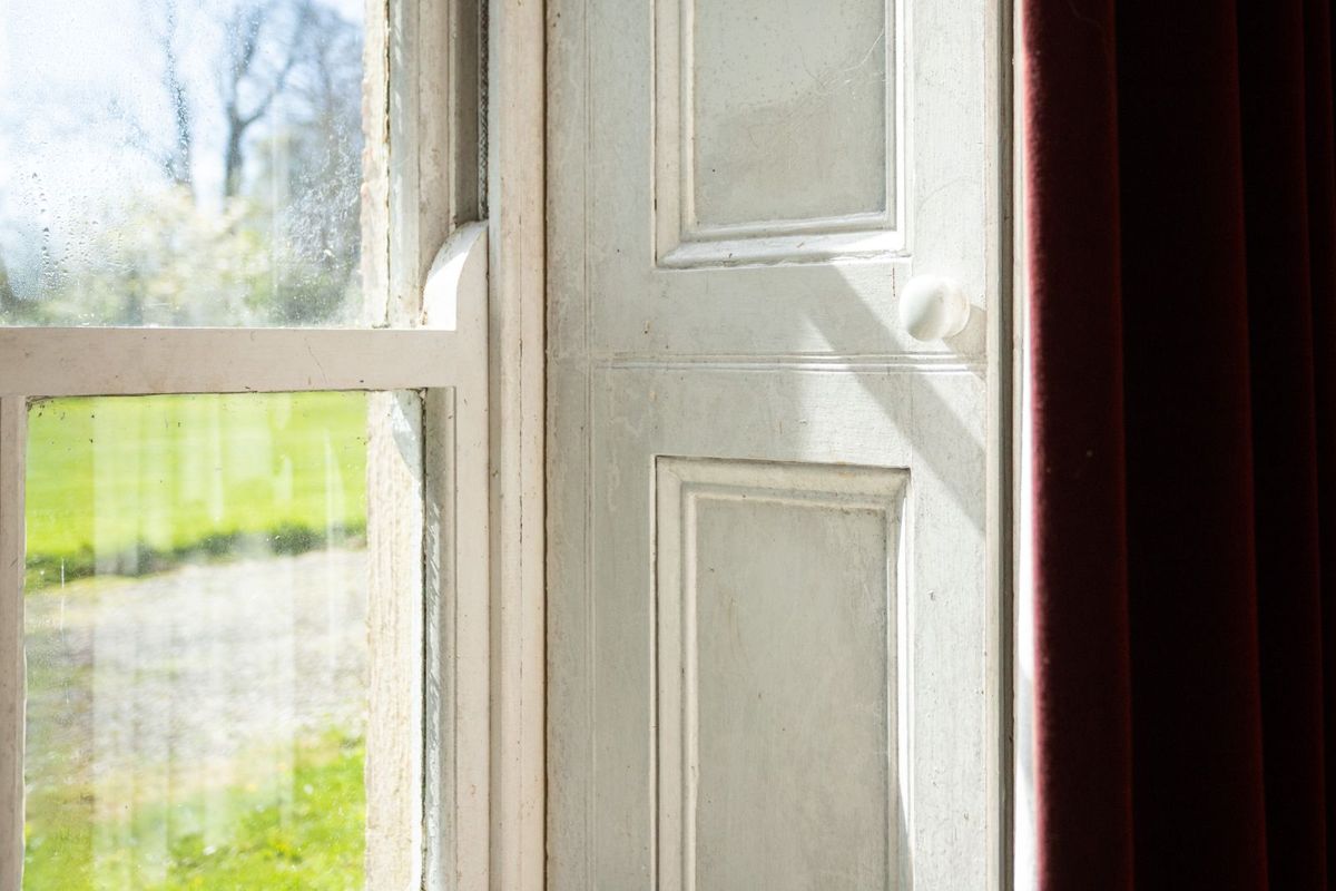 Georgian Residence For Sale: Riverview House, Mishells, Bandon, Co. Cork Georgian Residence For Sale: Riverview House, Mishells, Bandon, Co. Cork