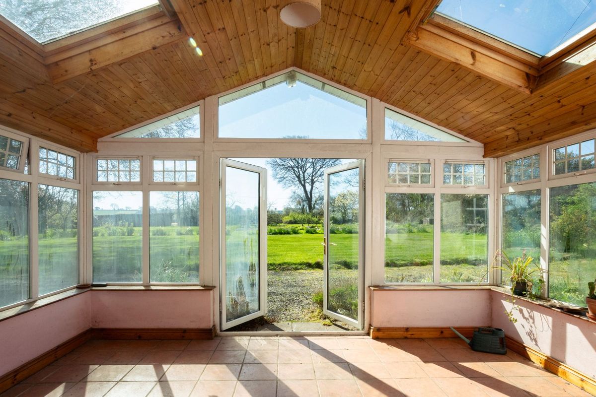 Georgian Residence For Sale: Riverview House, Mishells, Bandon, Co. Cork Georgian Residence For Sale: Riverview House, Mishells, Bandon, Co. Cork