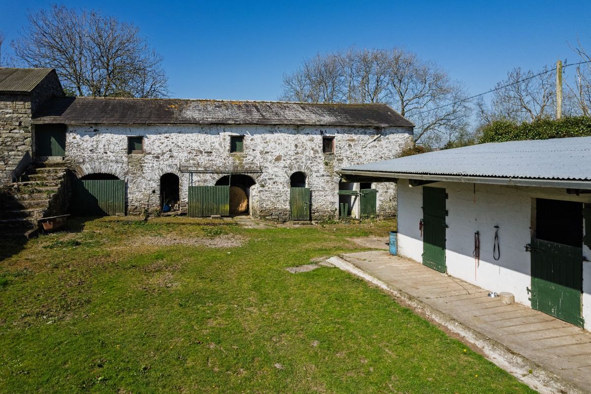 Georgian Residence For Sale: Riverview House, Mishells, Bandon, Co. Cork Georgian Residence For Sale: Riverview House, Mishells, Bandon, Co. Cork