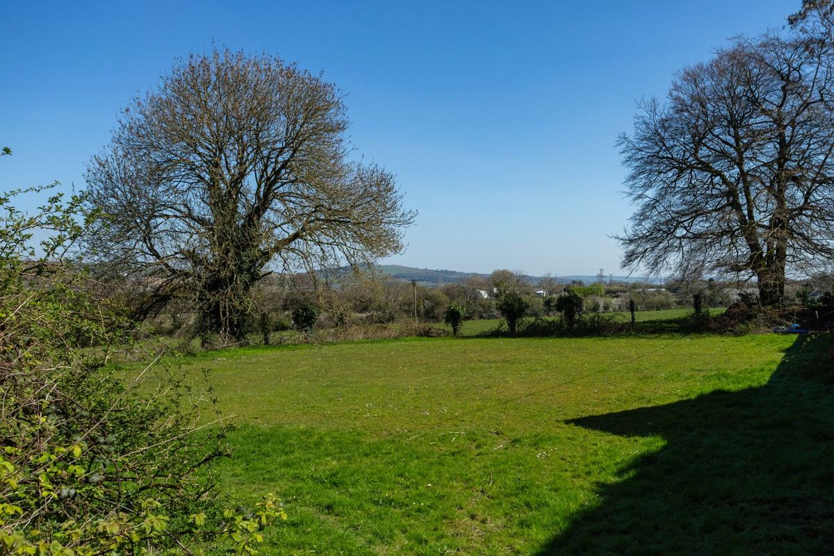 Georgian Residence For Sale: Riverview House, Mishells, Bandon, Co. Cork Georgian Residence For Sale: Riverview House, Mishells, Bandon, Co. Cork