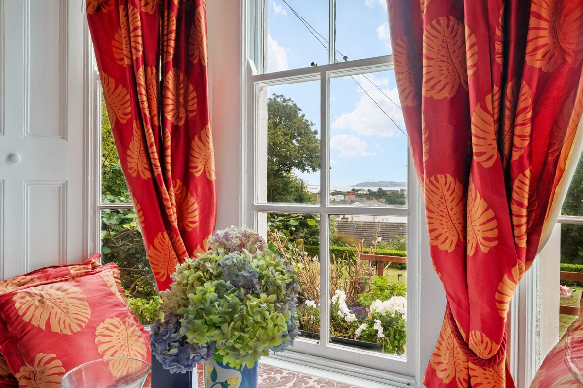 Victorian Property For Sale: Robin Hill, Lake Road, Cobh, Co. Cork Victorian Property For Sale: Robin Hill, Lake Road, Cobh, Co. Cork
