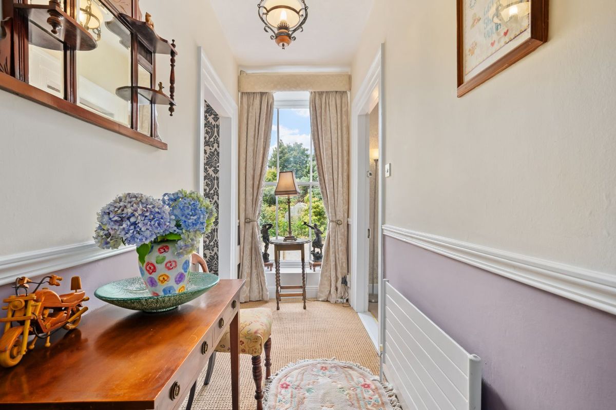 Victorian Property For Sale: Robin Hill, Lake Road, Cobh, Co. Cork Victorian Property For Sale: Robin Hill, Lake Road, Cobh, Co. Cork