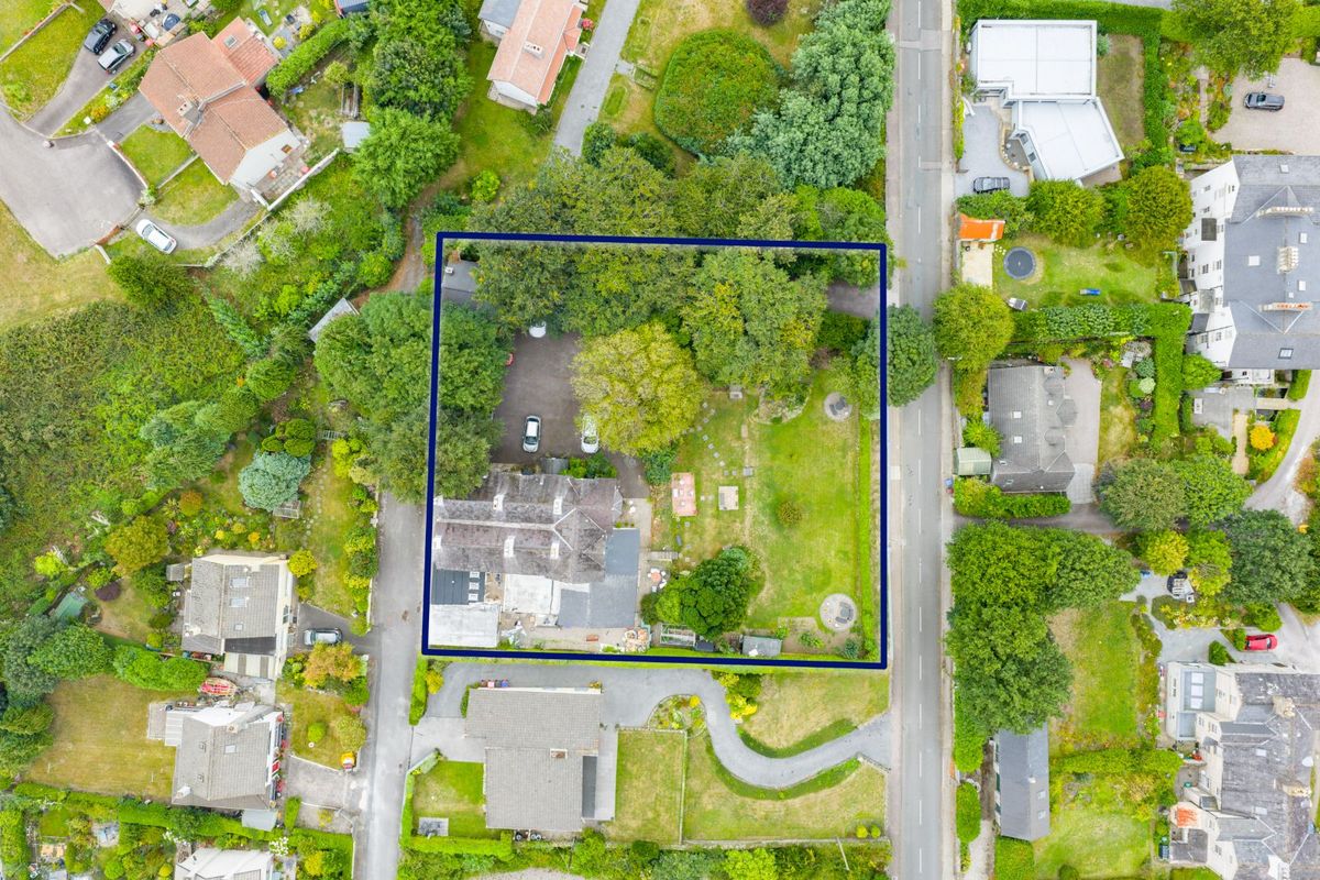 Victorian Property For Sale: Robin Hill, Lake Road, Cobh, Co. Cork Victorian Property For Sale: Robin Hill, Lake Road, Cobh, Co. Cork