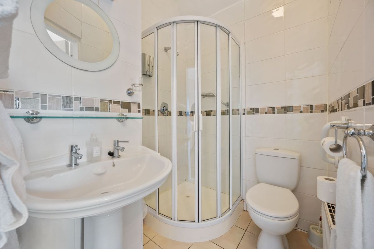 Victorian Property For Sale: Robin Hill, Lake Road, Cobh, Co. Cork Victorian Property For Sale: Robin Hill, Lake Road, Cobh, Co. Cork