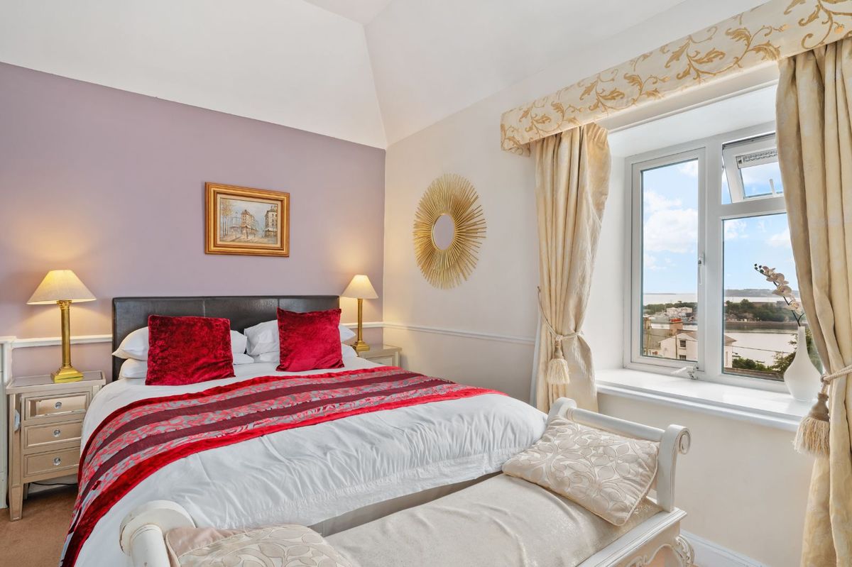 Victorian Property For Sale: Robin Hill, Lake Road, Cobh, Co. Cork Victorian Property For Sale: Robin Hill, Lake Road, Cobh, Co. Cork