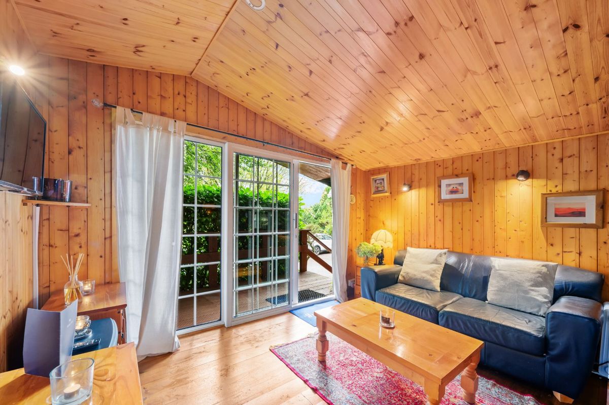 Victorian Property For Sale: Robin Hill, Lake Road, Cobh, Co. Cork Victorian Property For Sale: Robin Hill, Lake Road, Cobh, Co. Cork