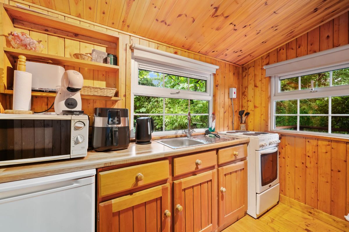 Victorian Property For Sale: Robin Hill, Lake Road, Cobh, Co. Cork Victorian Property For Sale: Robin Hill, Lake Road, Cobh, Co. Cork