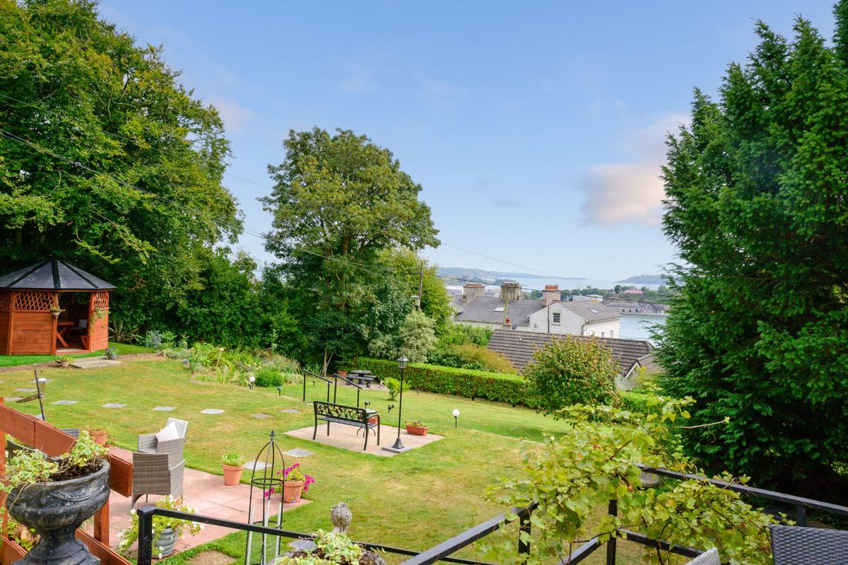 Victorian Property For Sale: Robin Hill, Lake Road, Cobh, Co. Cork Victorian Property For Sale: Robin Hill, Lake Road, Cobh, Co. Cork