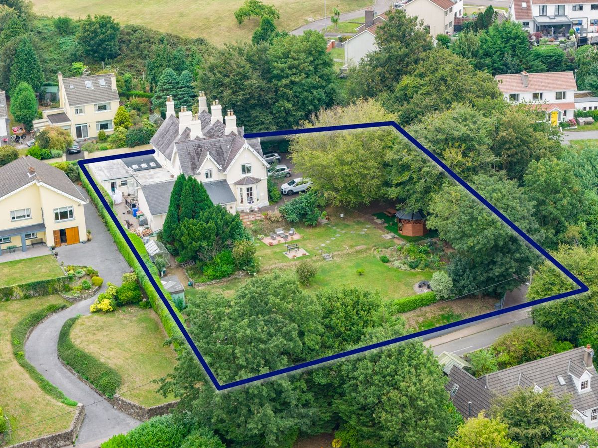 Victorian Property For Sale: Robin Hill, Lake Road, Cobh, Co. Cork Victorian Property For Sale: Robin Hill, Lake Road, Cobh, Co. Cork