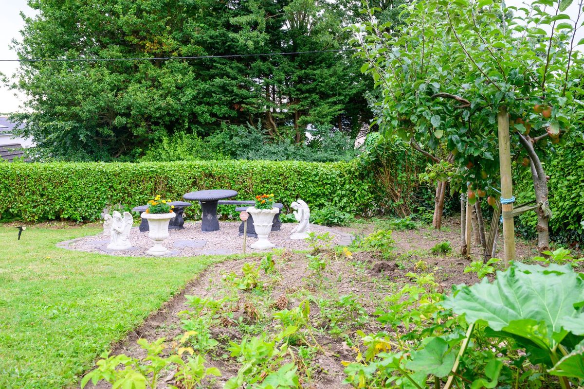 Victorian Property For Sale: Robin Hill, Lake Road, Cobh, Co. Cork Victorian Property For Sale: Robin Hill, Lake Road, Cobh, Co. Cork