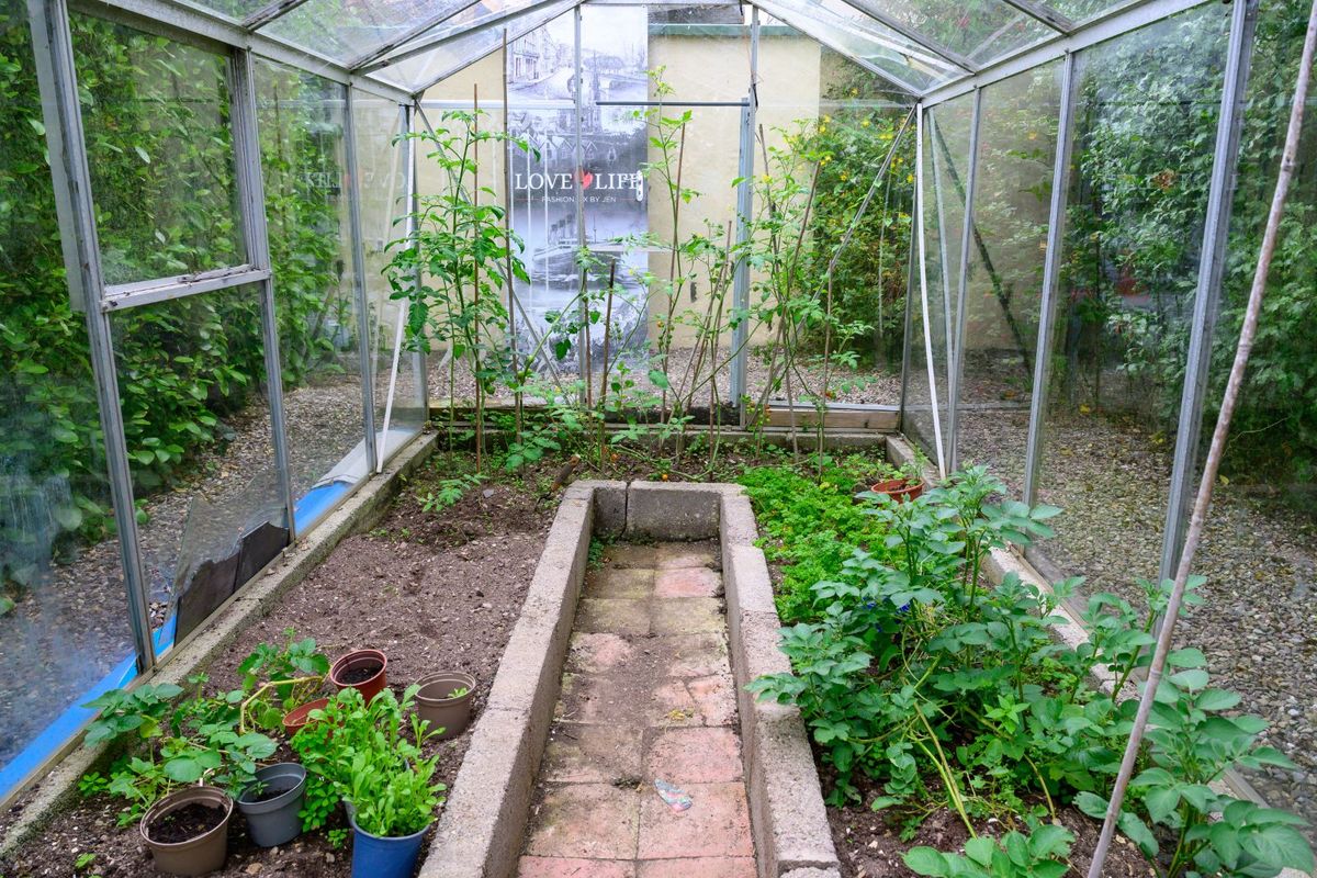 Victorian Property For Sale: Robin Hill, Lake Road, Cobh, Co. Cork Victorian Property For Sale: Robin Hill, Lake Road, Cobh, Co. Cork