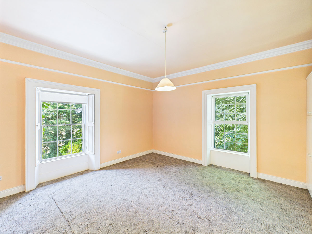 Georgian Residence For Sale: Shamrock Lodge, Mortarstown Upper, Carlow Town, Co. Carlow Georgian Residence For Sale: Shamrock Lodge, Mortarstown Upper, Carlow Town, Co. Carlow