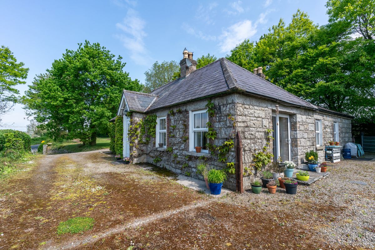 Cut Stone Period Cottage For Sale: Sharville, Rathlyon, Tullow, Co. Carlow