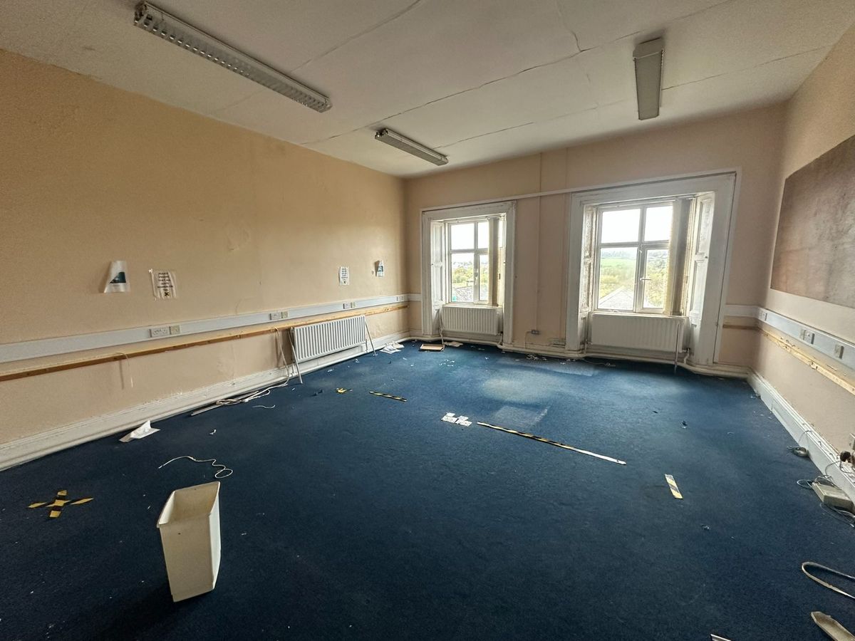 Period Property For Sale: Sutherland Centre, 73-74 North Street, Skibbereen, Co. Cork Period Property For Sale: Sutherland Centre, 73-74 North Street, Skibbereen, Co. Cork